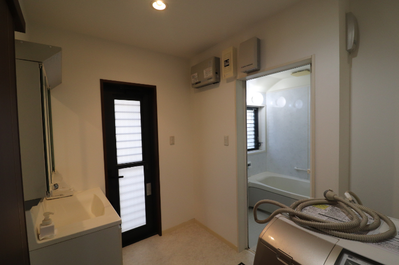 ランドリールームとしても使える広さ