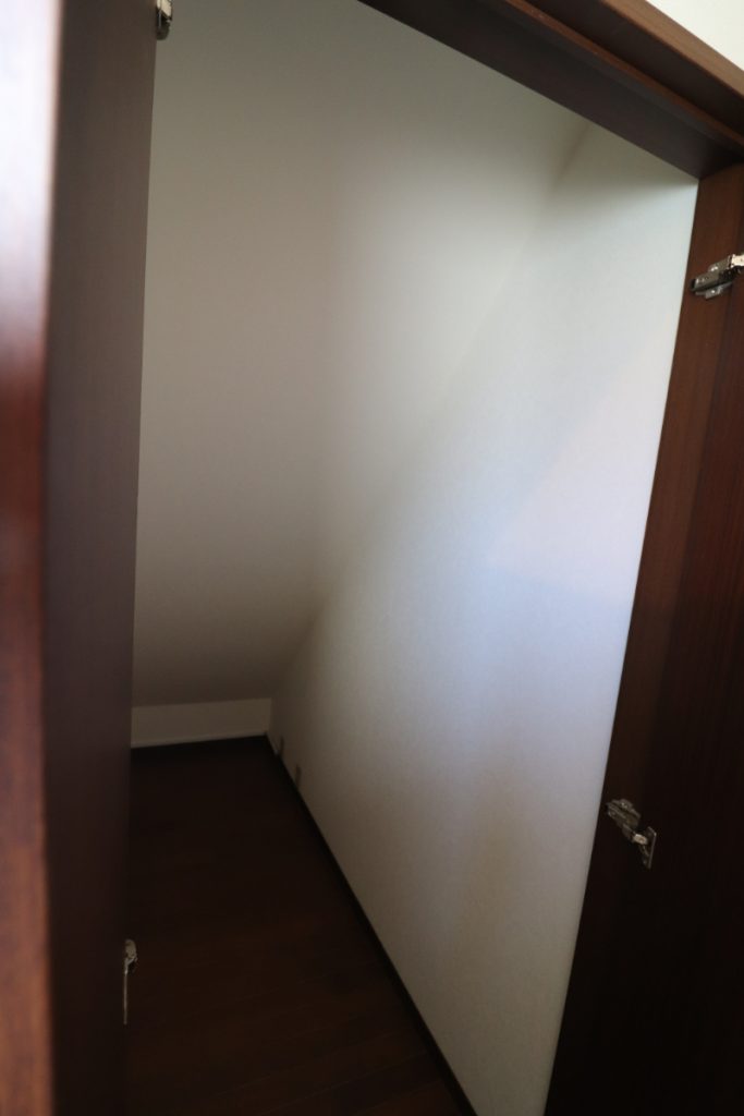 階段下の収納